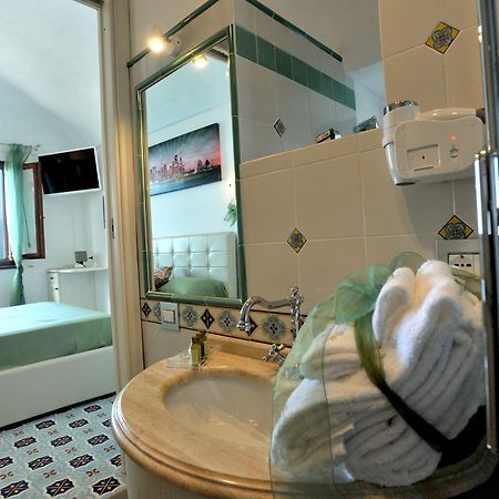 World Center Bed and Breakfast Amalfi Exteriör bild