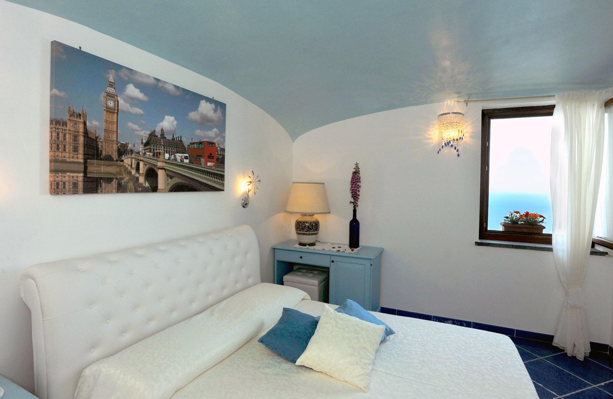 World Center Bed and Breakfast Amalfi Exteriör bild