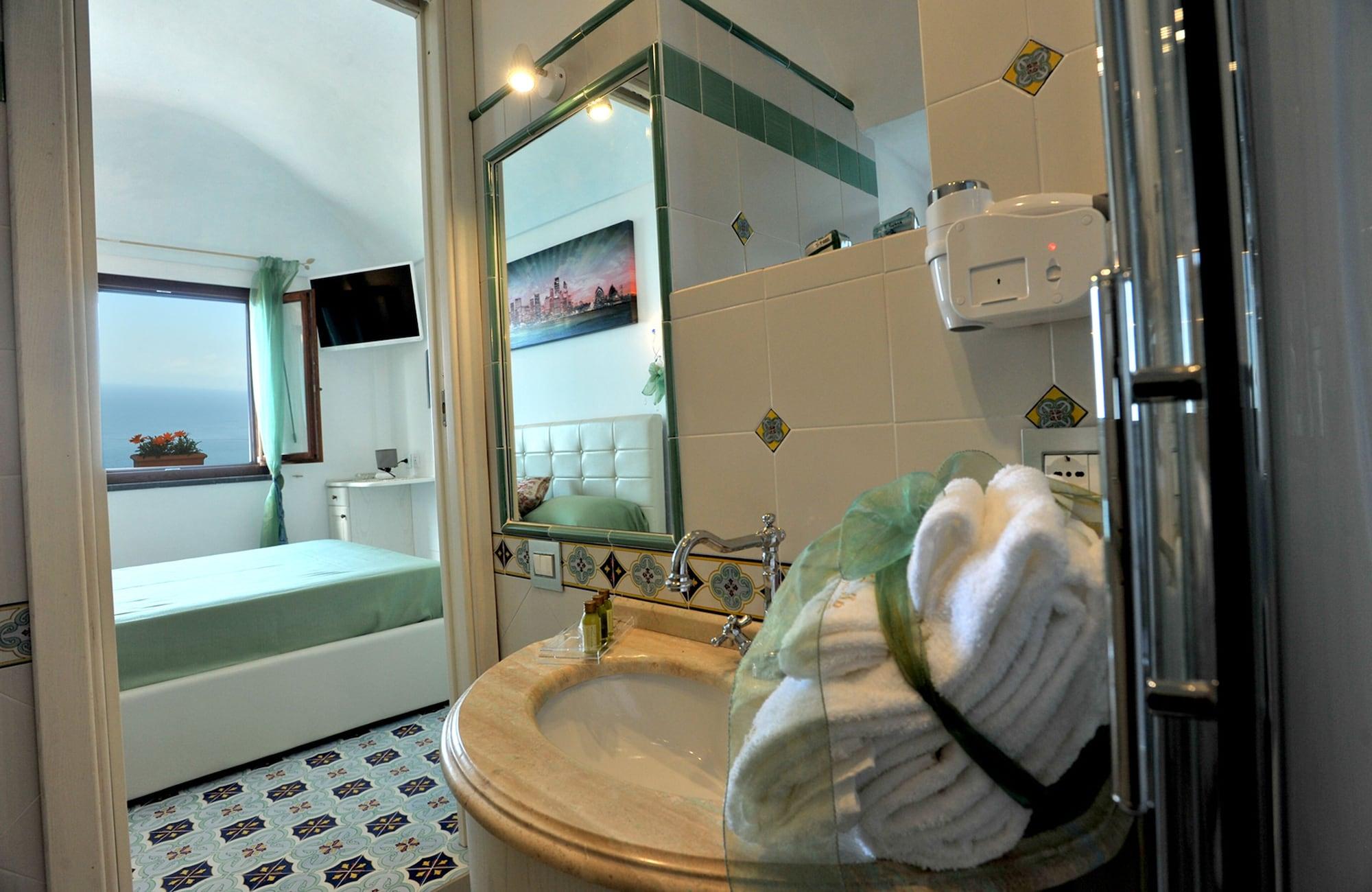World Center Bed and Breakfast Amalfi Exteriör bild
