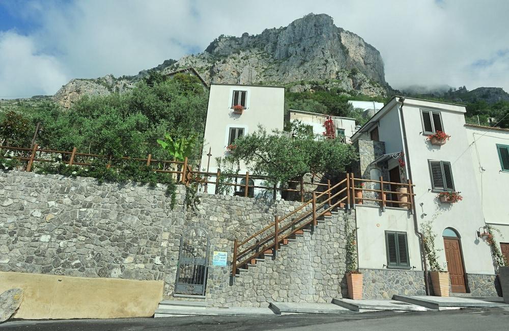World Center Bed and Breakfast Amalfi Exteriör bild