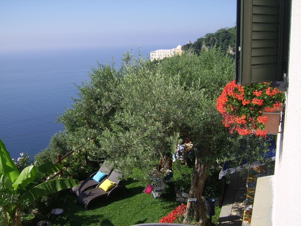 World Center Bed and Breakfast Amalfi Exteriör bild