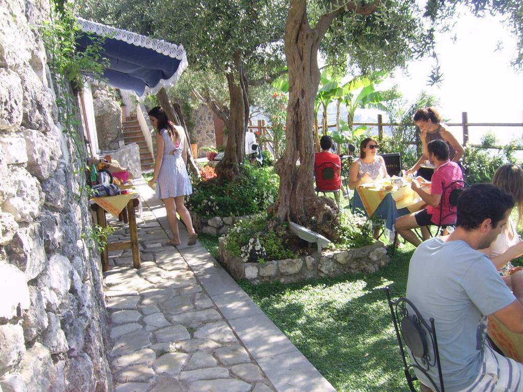 World Center Bed and Breakfast Amalfi Exteriör bild