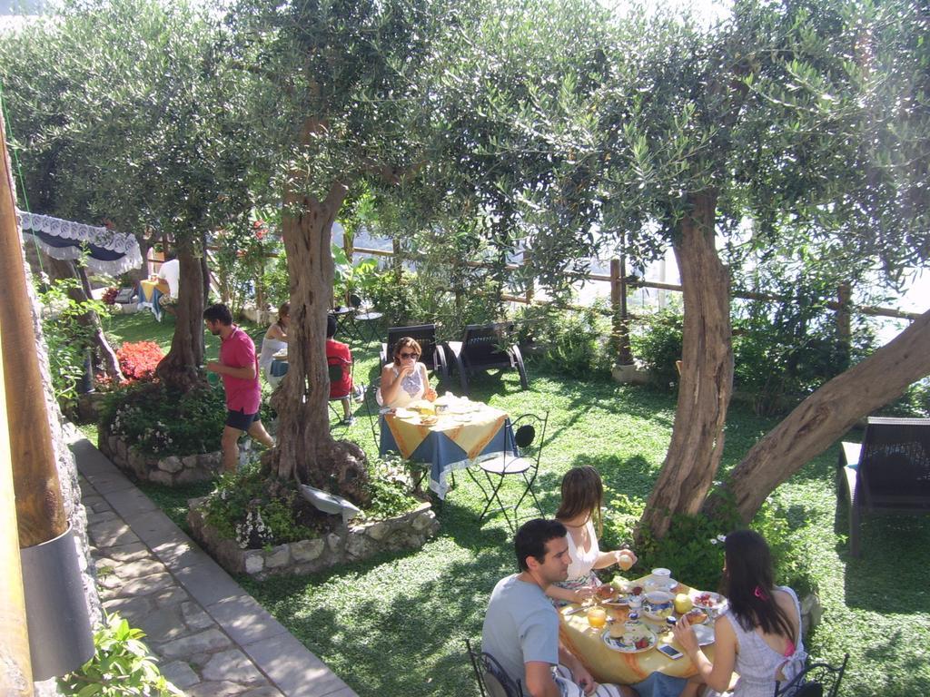 World Center Bed and Breakfast Amalfi Exteriör bild