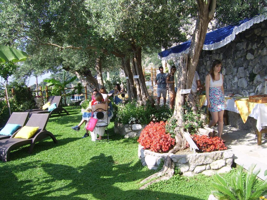 World Center Bed and Breakfast Amalfi Exteriör bild