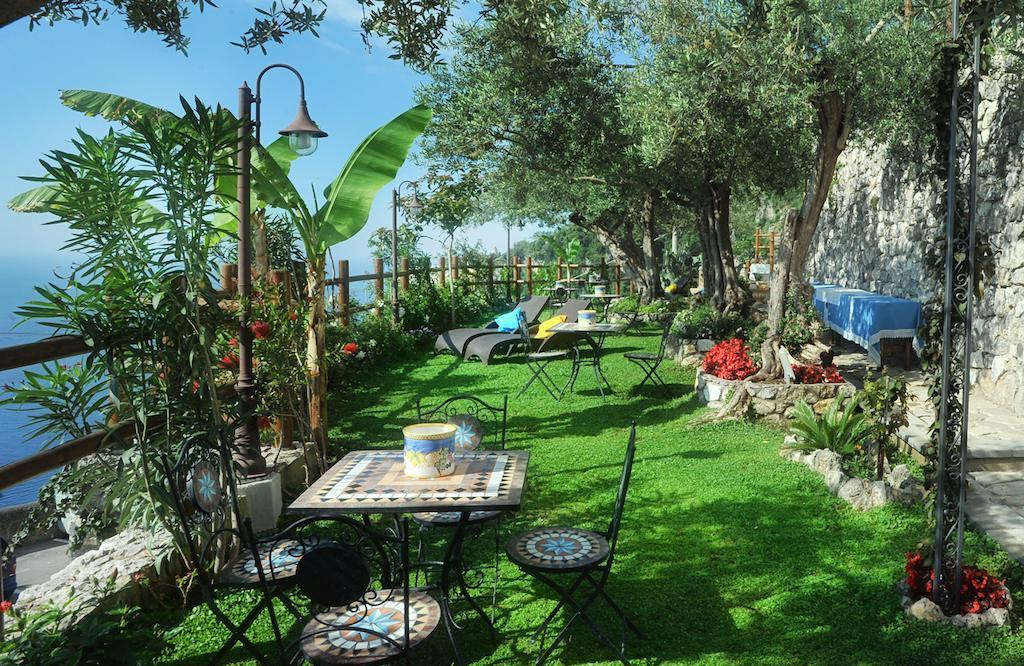 World Center Bed and Breakfast Amalfi Exteriör bild