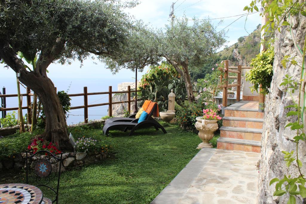 World Center Bed and Breakfast Amalfi Exteriör bild