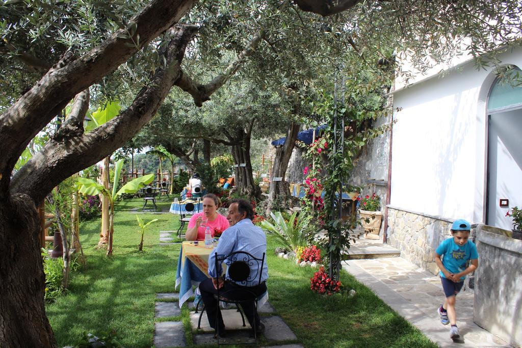 World Center Bed and Breakfast Amalfi Exteriör bild